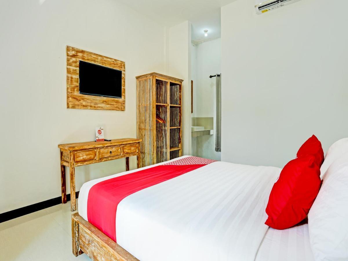 Oyo 91123 Madhava 108 Hotel Ungasan Екстериор снимка