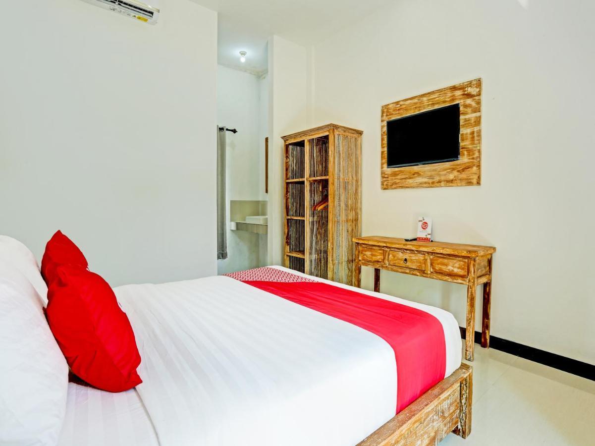 Oyo 91123 Madhava 108 Hotel Ungasan Екстериор снимка
