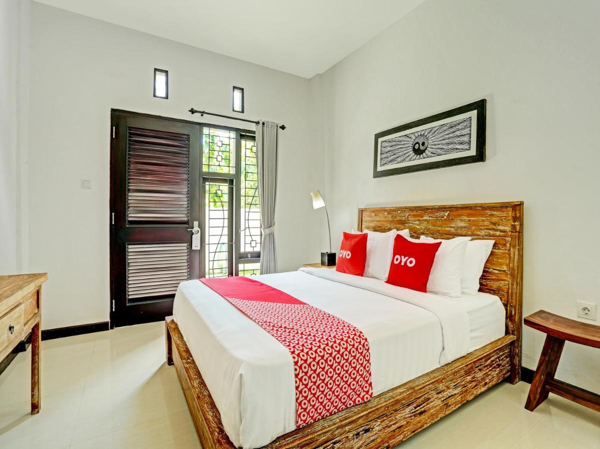 Oyo 91123 Madhava 108 Hotel Ungasan Екстериор снимка